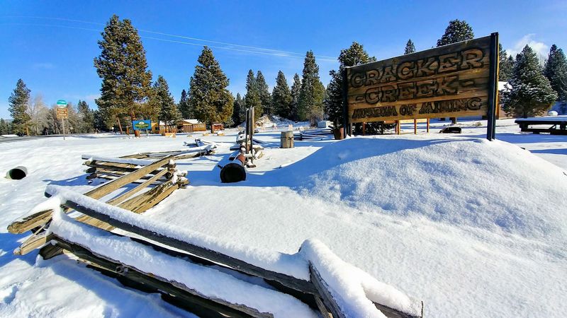 Keeping a Small Oregon Town on the Map Keeping a Small Oregon Town on the Map