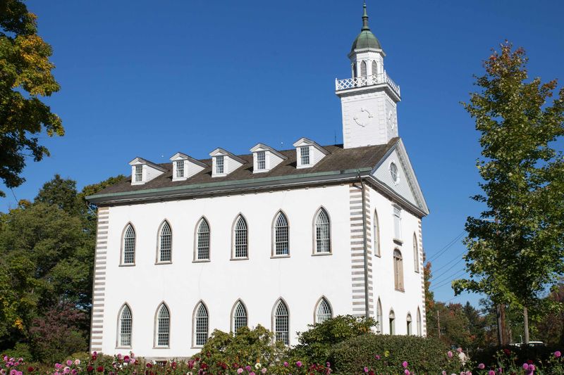 Kirtland Kirtland