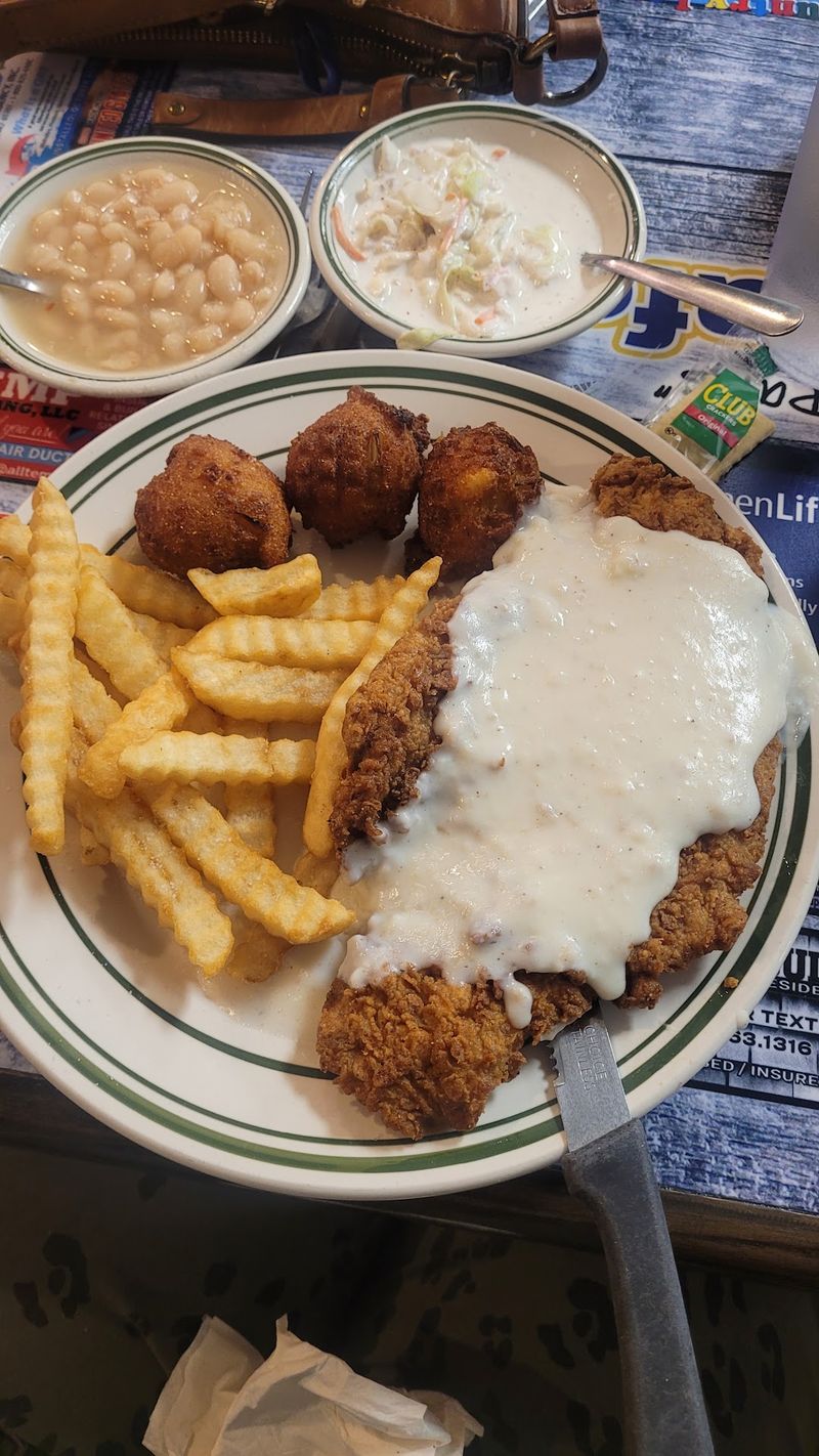 The Hand-Breaded Catfish That Built Its Reputation