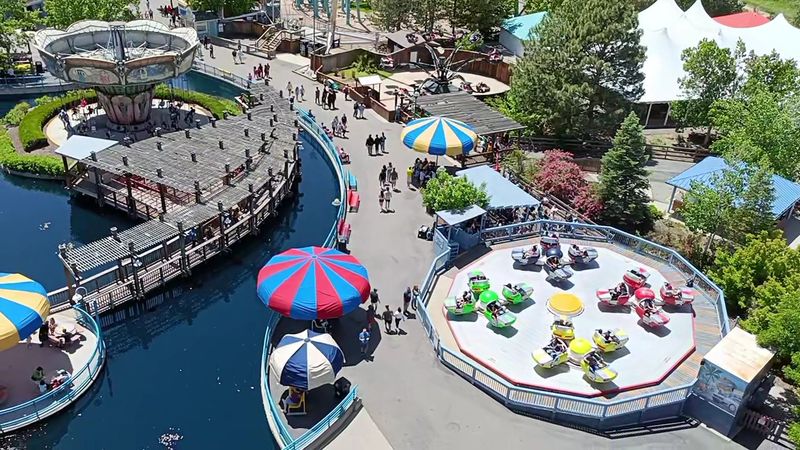 Koi Ponds and Kiddieland Breaks Koi Ponds and Kiddieland Breaks