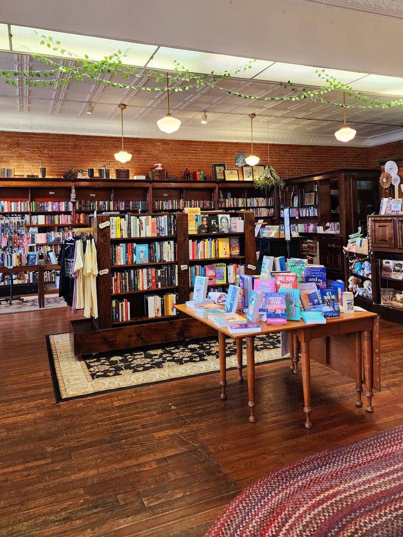 Lake Erie Book Company Lake Erie Book Company