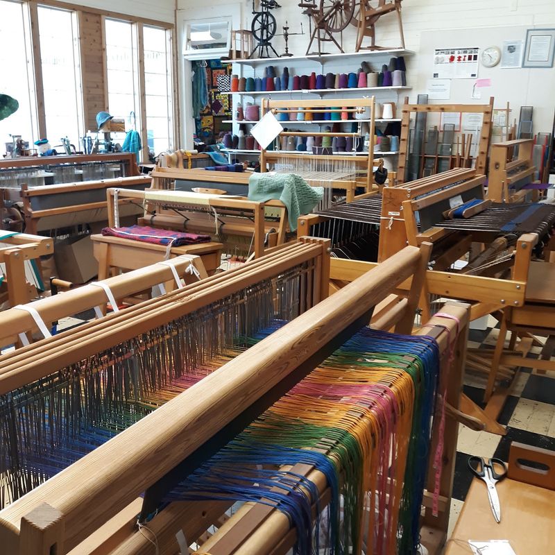 Looms You Can Actually Touch