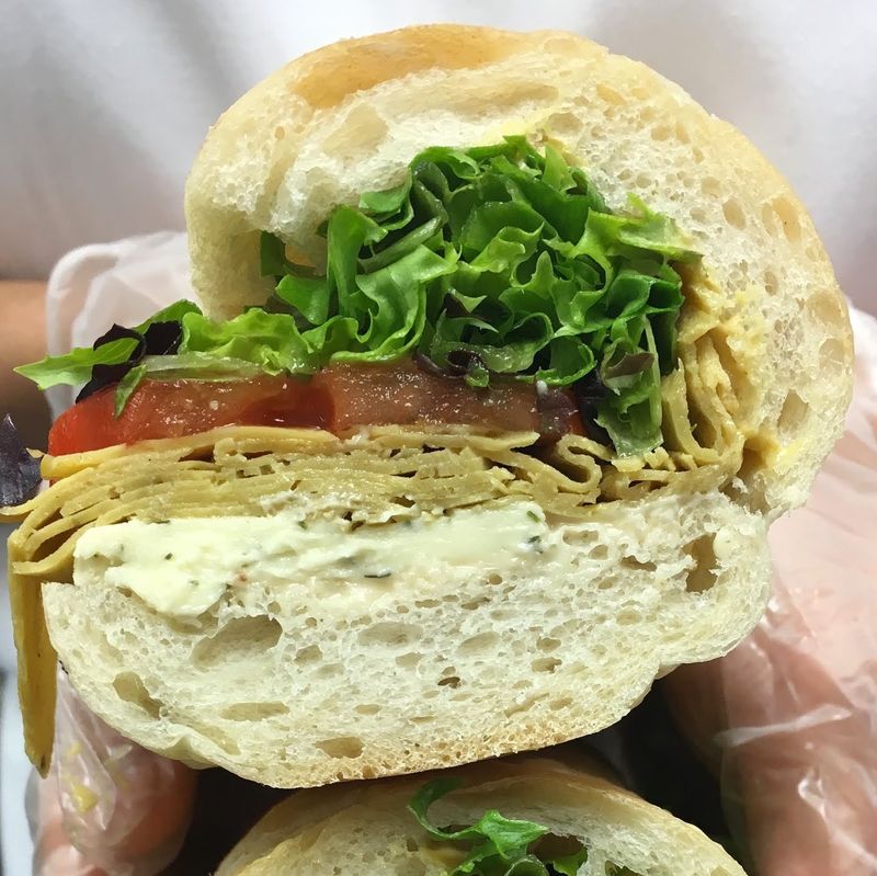 Made-to-Order Sandwiches With Lunch Appeal Made-to-Order Sandwiches With Lunch Appeal
