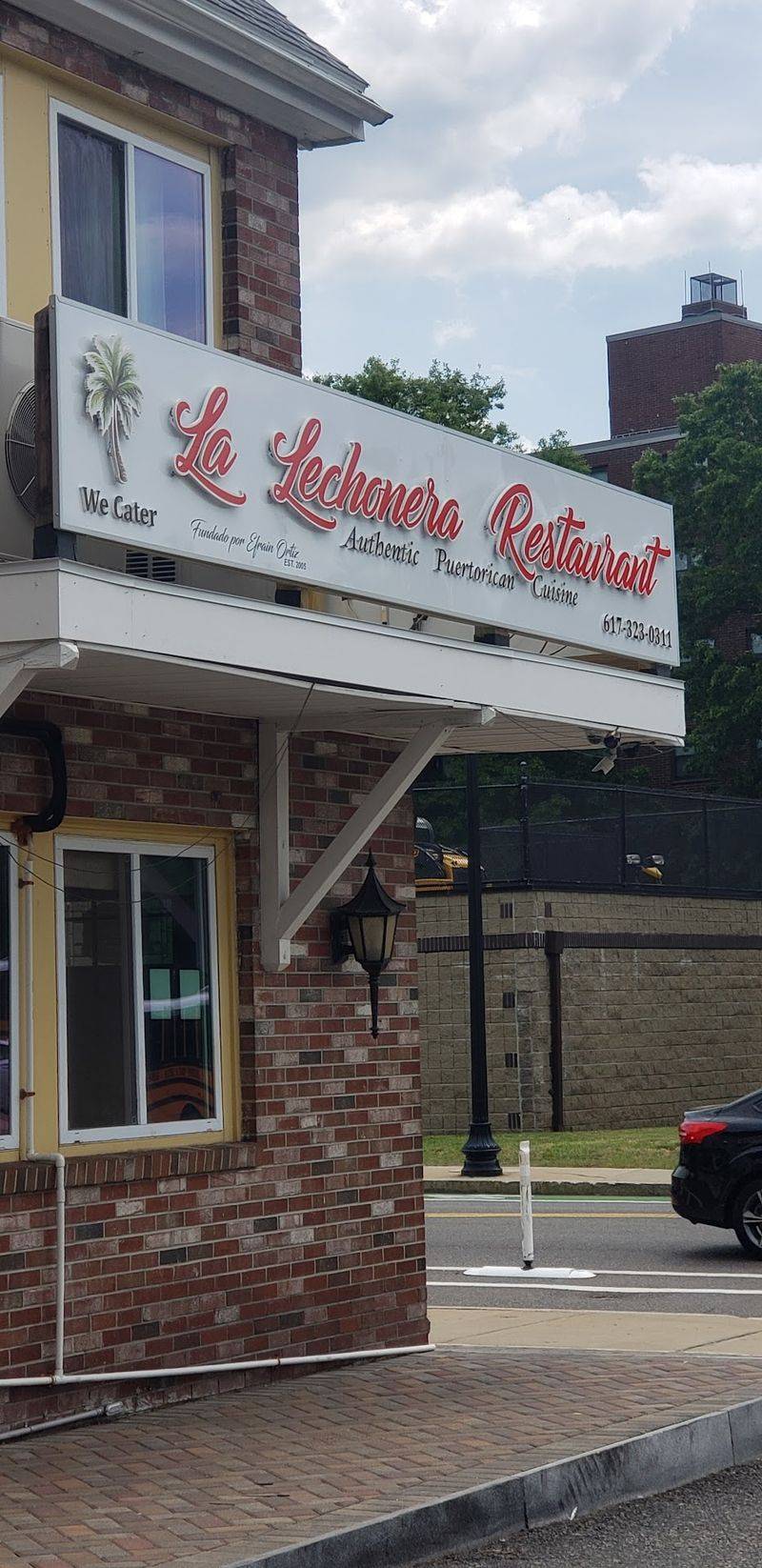 Make It Lunch or Early Dinner, Not a Late Stop