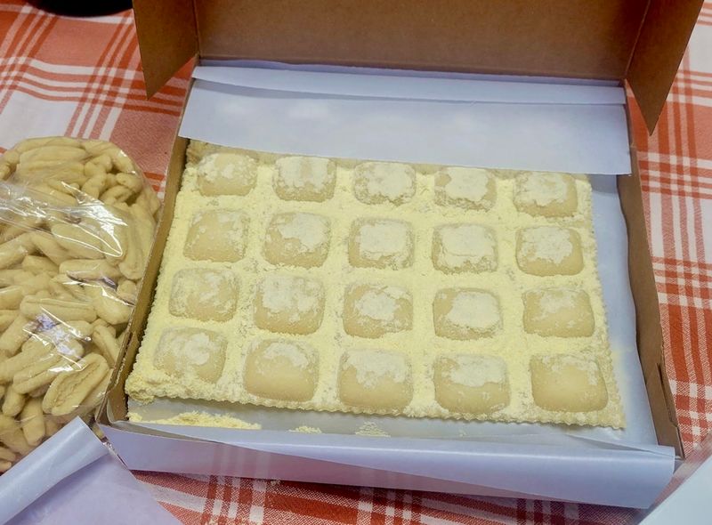 Manicotti and Cavatelli Fans Have a Point Manicotti and Cavatelli Fans Have a Point