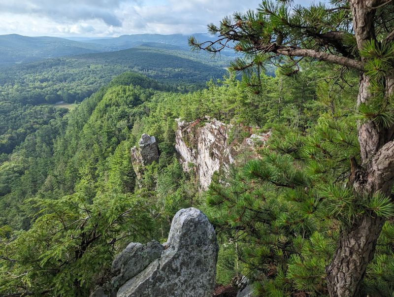Monument Mountain: Big Berkshire Views in Great Barrington Monument Mountain: Big Berkshire Views in Great Barrington