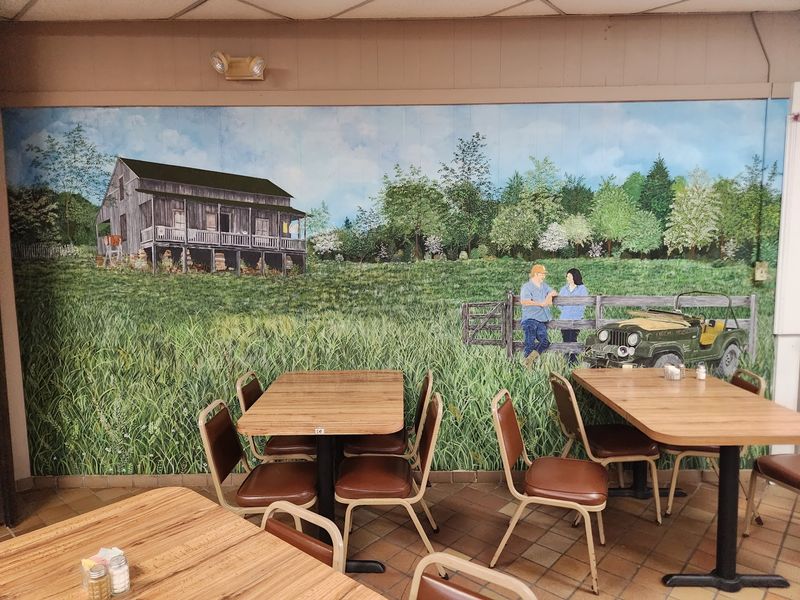 More Than a Meal: Exploring Loretta Lynn's Hurricane Mills More Than a Meal: Exploring Loretta Lynn's Hurricane Mills