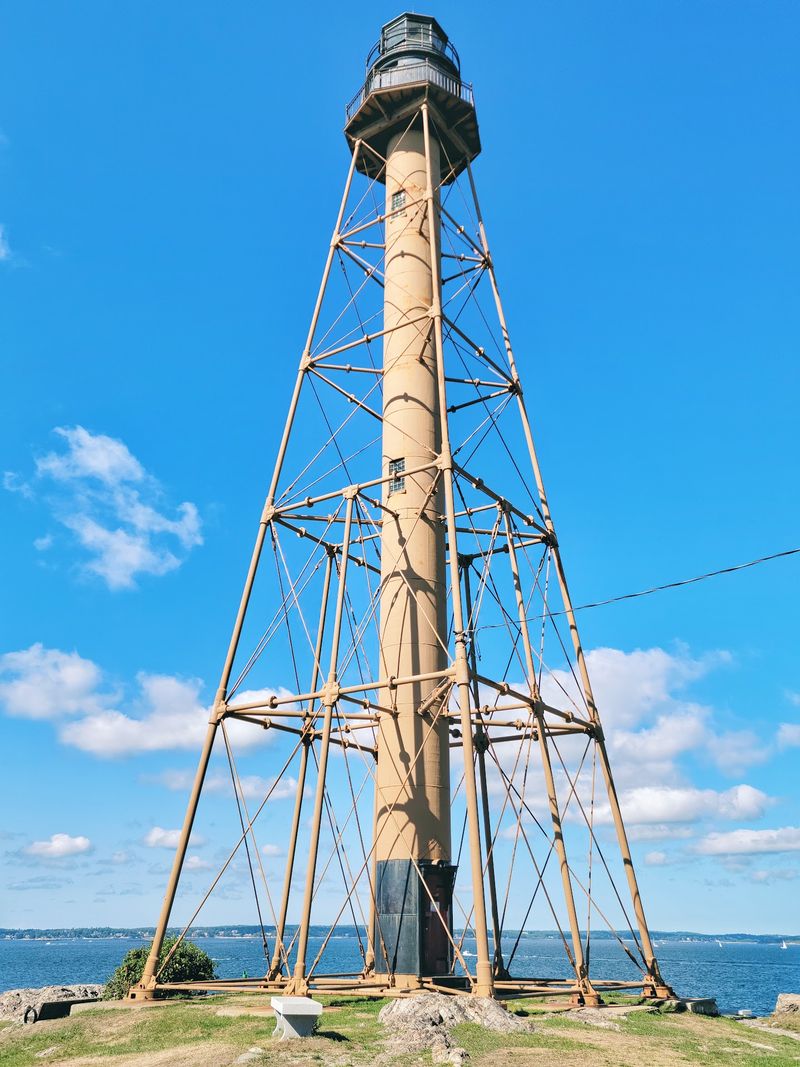 New England Has Only One Lighthouse Shaped Like This