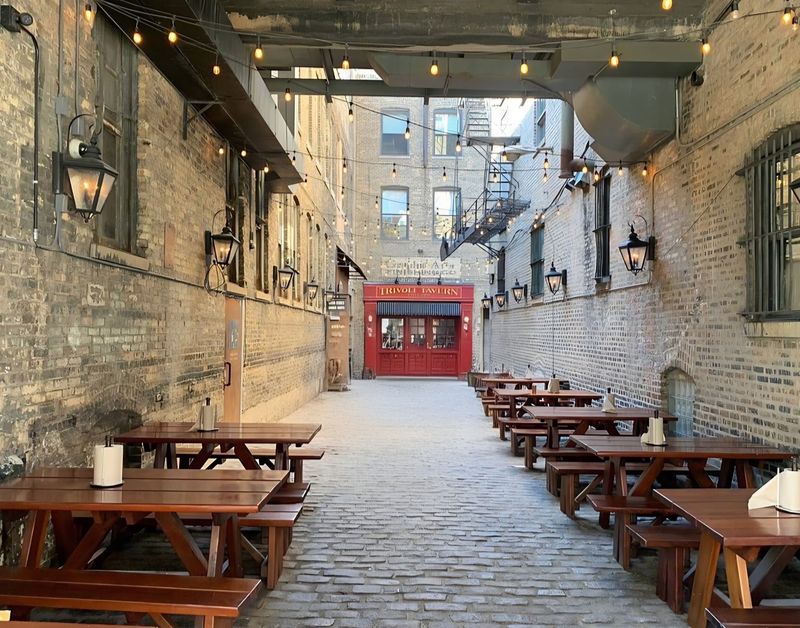 Nice Weather Means an Alley Seat Calls Your Name Nice Weather Means an Alley Seat Calls Your Name
