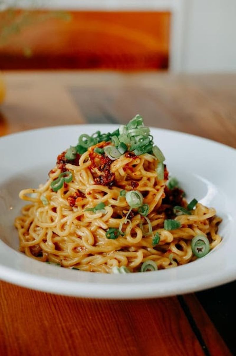 Noodles With a Loyal Following