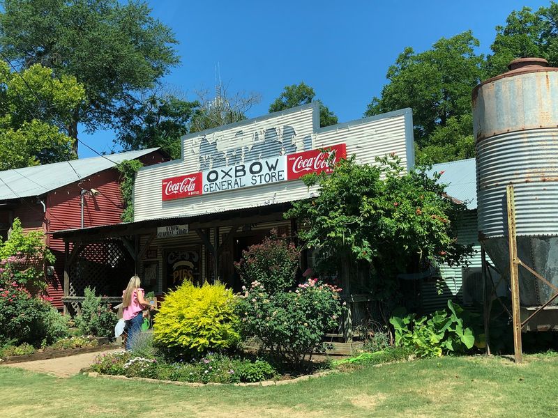 Oxbow Bakery & Antiques (Palestine)