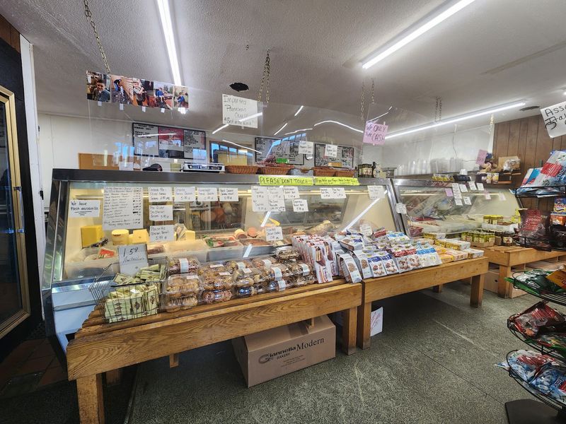 Pajer Superette