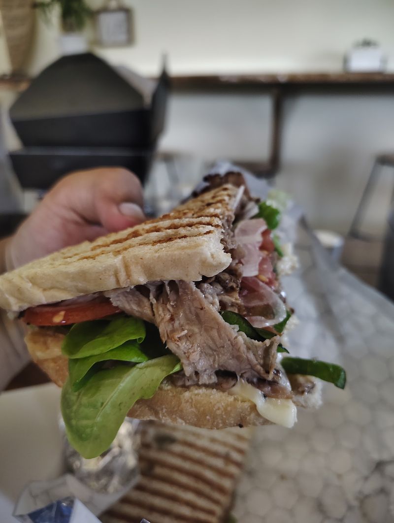 Panini Fans Have Another Roast Beef Option
