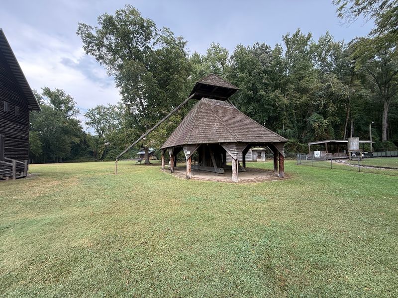 Picnic Shelters and Photo Backdrops