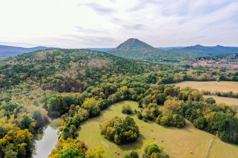 Pinnacle Mountain State Park Pinnacle Mountain State Park