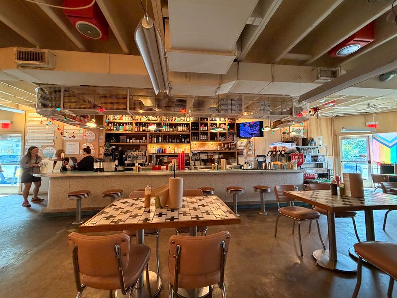 Redheaded Stranger, Nashville, TN