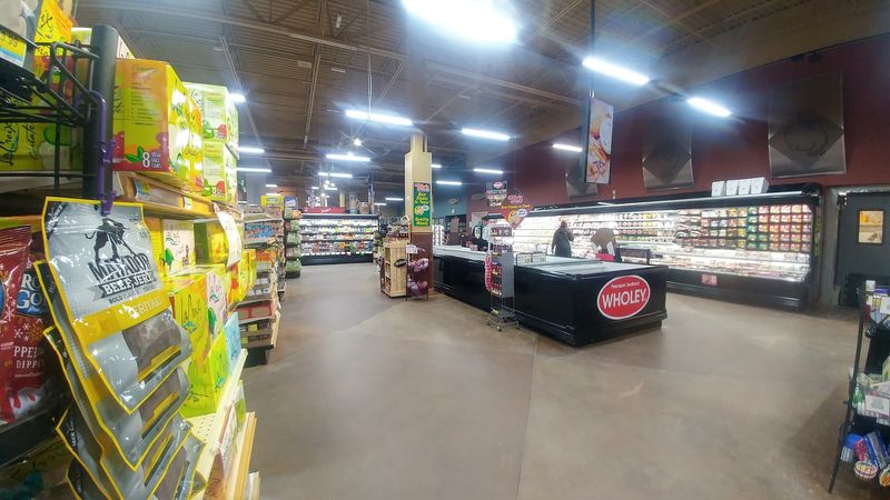 Ric's Food Center - Rockford Ric's Food Center - Rockford