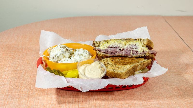 Rock House Deli, Wartrace Rock House Deli, Wartrace