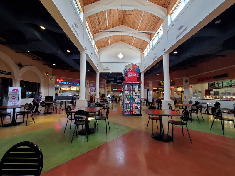 San Marcos Premium Outlets