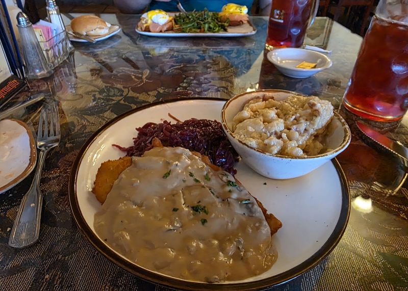 Schnitzel, Spaetzle and Classic Plates