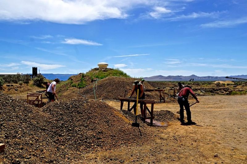Sifting Piles of Ore Sifting Piles of Ore