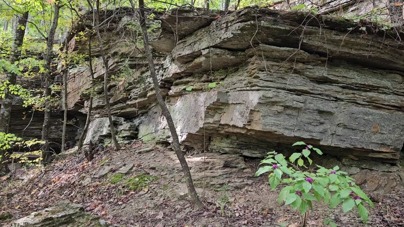 Slab Walls and Rocky Hideaways