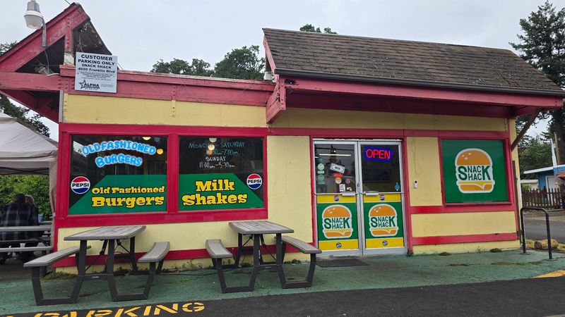 Snack Shack, Eugene