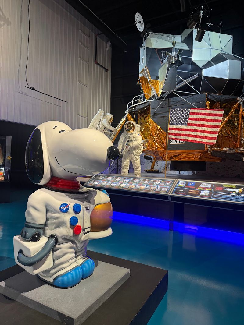 Snoopy Earns His Wings