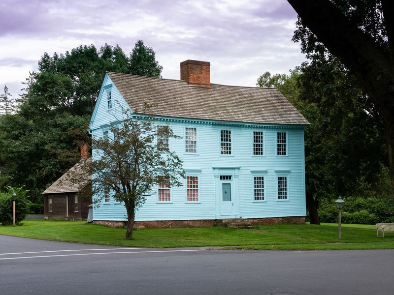 Step Inside Houses Where Everyday Life Gets Interesting