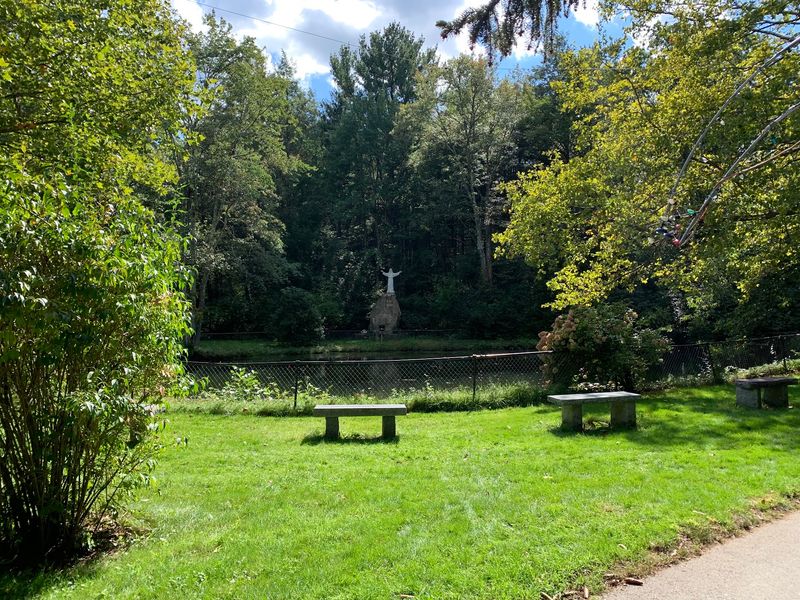 Stone Benches for an Unhurried Pause