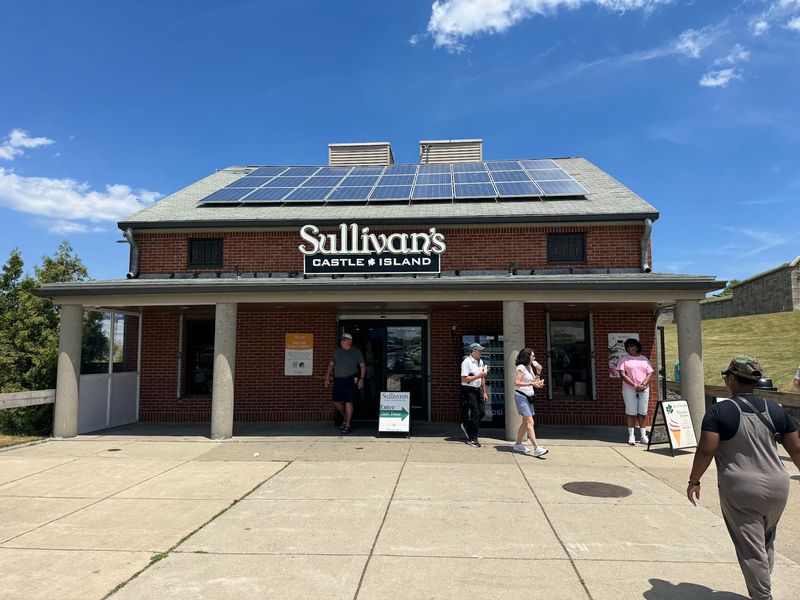 Sullivan’s at Castle Island - South Boston Sullivan’s at Castle Island - South Boston