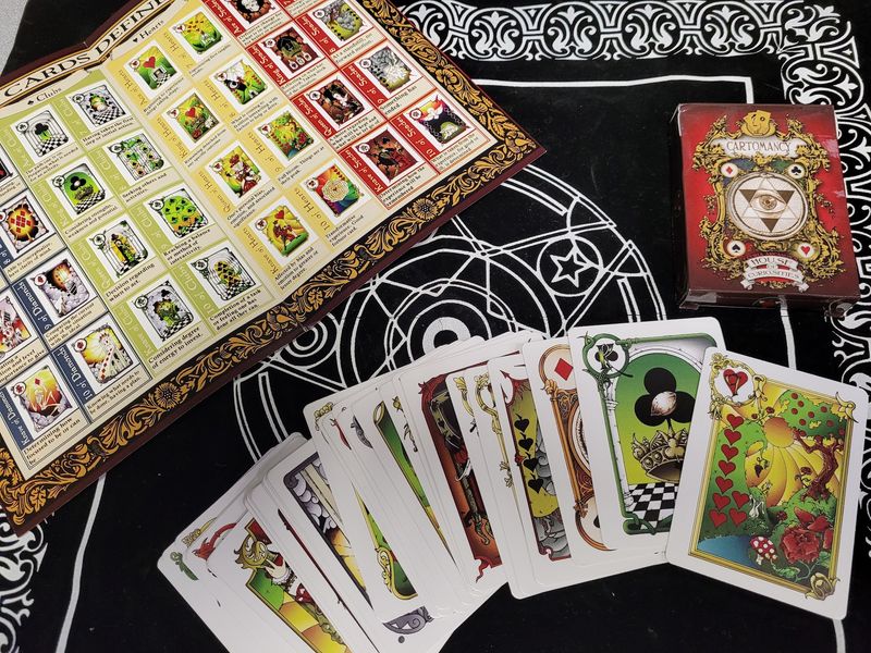 Tarot Cards, Incense, and Readings Tarot Cards, Incense, and Readings