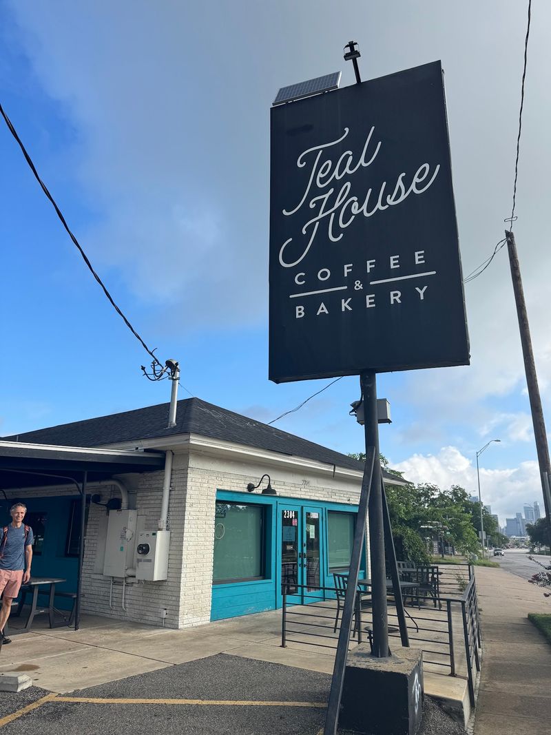 Teal House Coffee & Bakery (Austin)