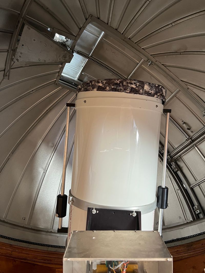 Telescopes From Pocket-Sized to Massive Telescopes From Pocket-Sized to Massive