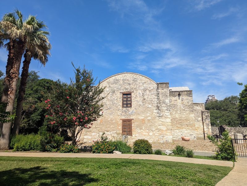 The Alamo (San Antonio) The Alamo (San Antonio)