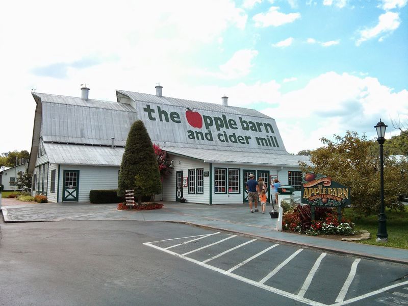 The Apple Barn & Cider Mill, Sevierville The Apple Barn & Cider Mill, Sevierville