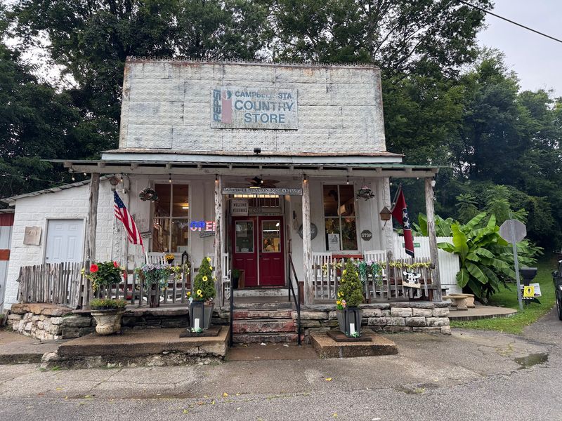 The Campbell Station Country Store Restaurant