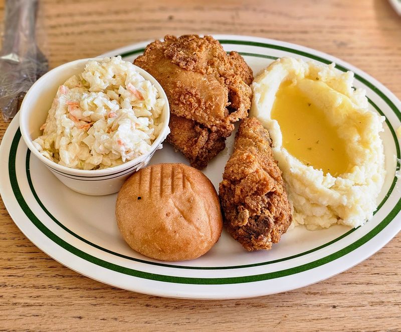 The Crispy, Juicy Bird That Built This Whole Reputation The Crispy, Juicy Bird That Built This Whole Reputation