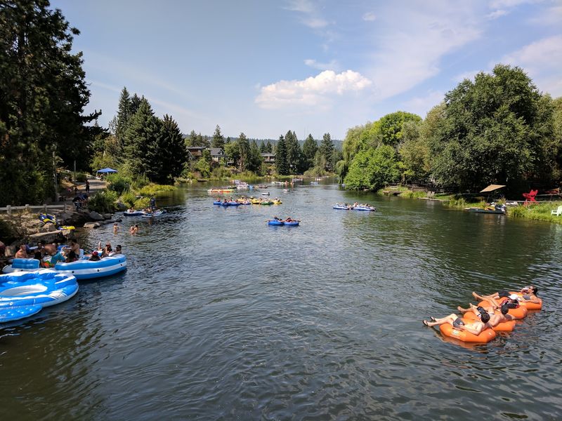 The Deschutes Runs Right Through It The Deschutes Runs Right Through It