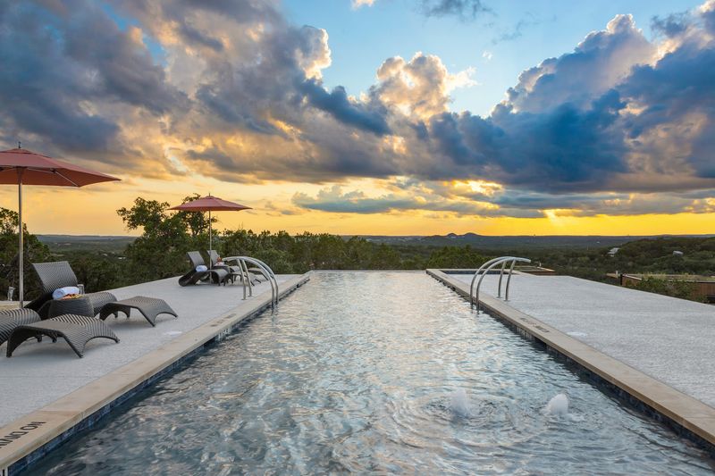 The Infinity Pool Hangout The Infinity Pool Hangout