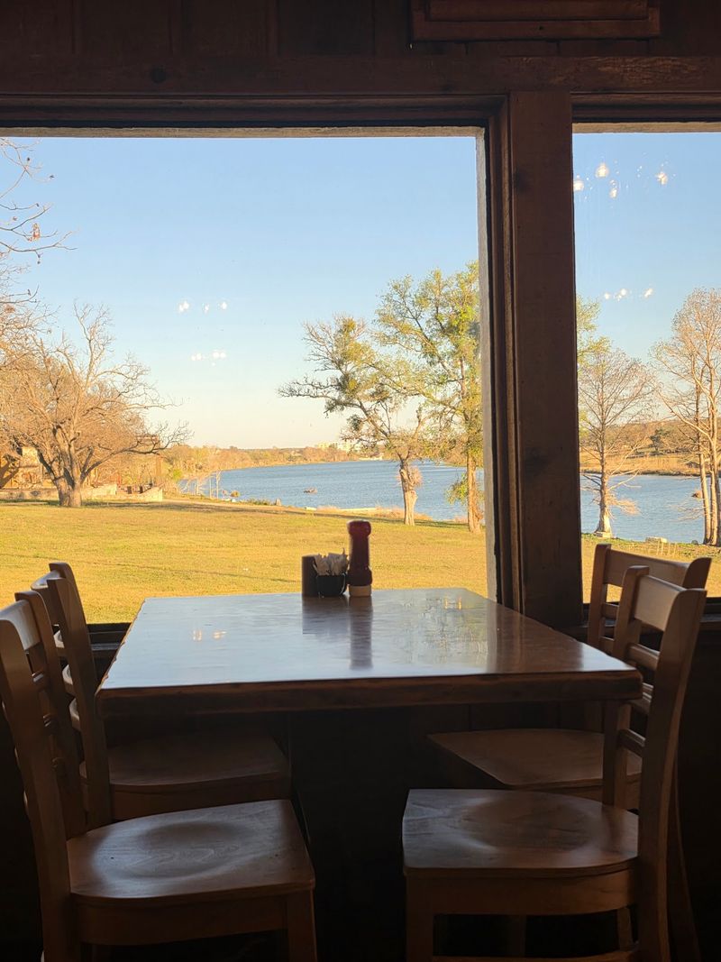The Lakehouse Restaurant (Kerrville)