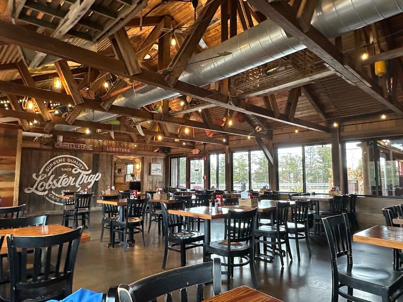 The Lobster Trap: Make Bourne Your Seafood Break