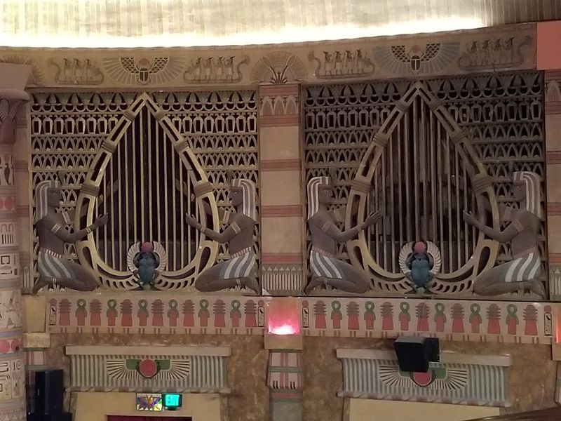 The Organ That Still Plays The Organ That Still Plays
