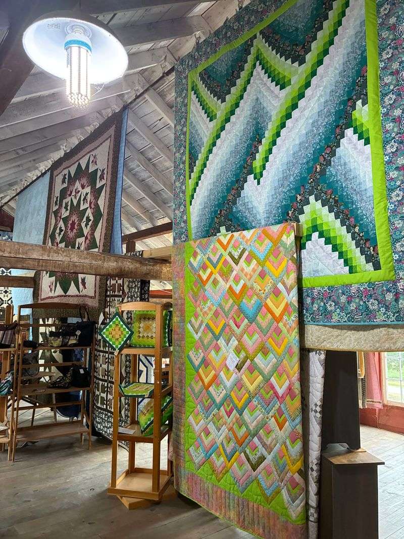 The Quilt Room Upstairs