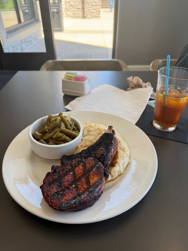 The Restaurant at Paris Landing - Buchanan