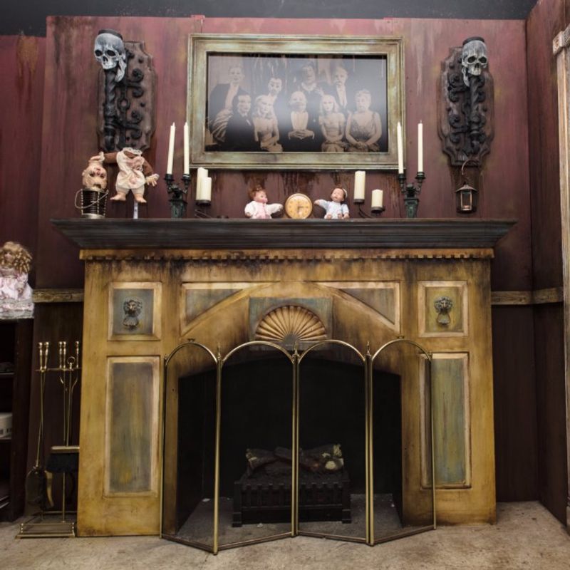 The Sets Look Like A Movie Crew Built Them The Sets Look Like A Movie Crew Built Them