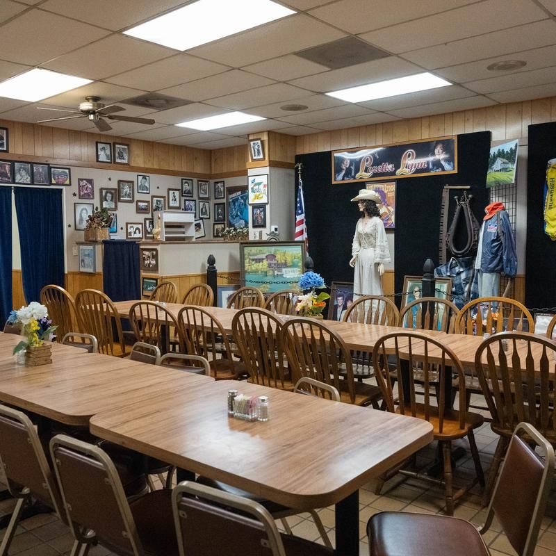The Story Behind Loretta Lynn's Kitchen The Story Behind Loretta Lynn's Kitchen