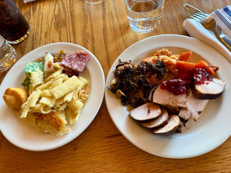 The Weekend Buffet That Earned Nashville's Top Brunch Title