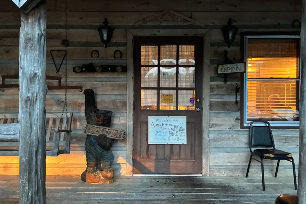 This Hidden Tennessee Catfish Joint Sits Down a Quiet Road and Serves Fried Fish Worth Every Mile