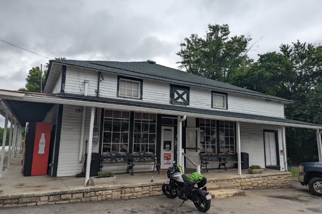 This Hidden Tennessee Grocery Store Hasn’t Changed Much In 60 Years – And That’s Why Locals Love It